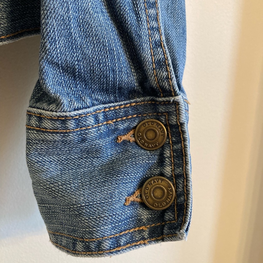 🎉 Host Pick! 🎉 Old Navy Jean Jacket - Picture 4 of 7